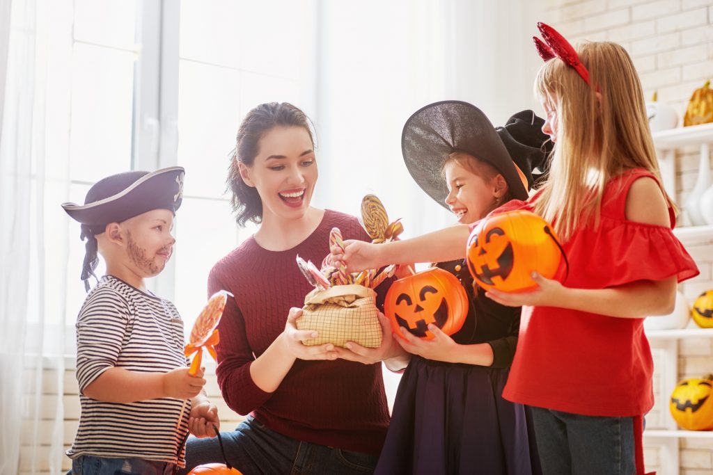 Halloween classroom activities 